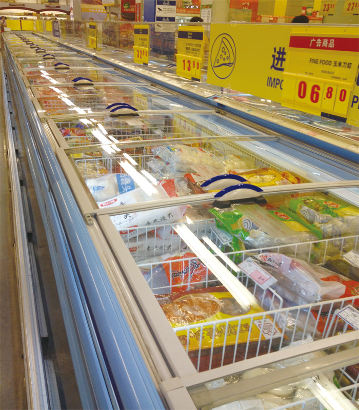 Efisiensi Energi Supermarket Pulau Freezer -18 Derajat Dengan Pintu Geser