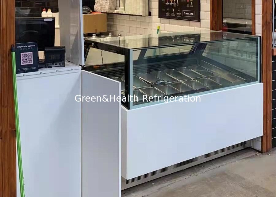 Freezer Tampilan Es Krim Komersial dengan Kontrol Suhu Digital Visibilitas Panorama 360° dan Panci GN Baja Tahan Karat