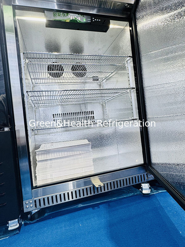 Sertifikat ETL 150L 168Kans Pintu Solid Baja Ringan Peti Keringan Luar Ruang Minuman